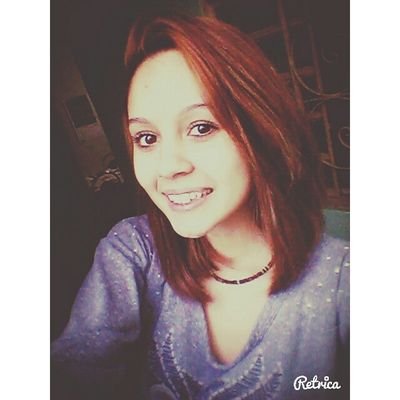 “— Também gosto de pássaros.
— Por que gosta deles?
— Porque podem voar longe quando as coisas ficam difíceis.”
— American Horror Story.