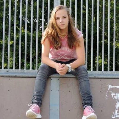 HPC s4a -15 years old -best friends @loesklaassen and Marjolein - Live my own story
