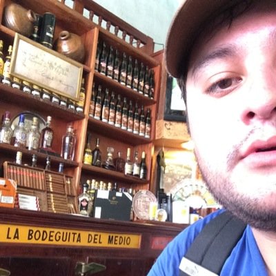 La musica, los libros, el rock, el jale, el copeo, la camaraderia, el desmadre, el almuerzo, el bacárdi, el chopper, el tocho, la pelota, la F1
