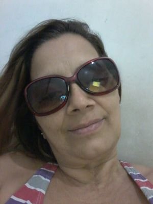 Sou cabeleireira , Faço Seu Ficar com o Cabelo Liso Perfeito, sem queda e ainda ajuda no crescimento!