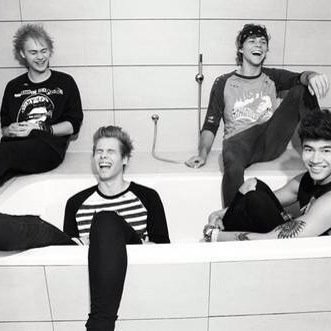 Follow @ww_5sos and @lukeysvegemite for 5sos updates and read this Michael Clifford fanfic http://t.co/AdIPa4TS88