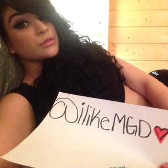 Official Mixed Girls Daily account✌️Follow @xStonerGirls @iLikeTAA