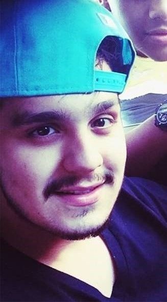 E quando a saudade apertar, vou lembrar de todas as vezes em que me fez sorrir, e pensar que mesmo distante, de alguma forma você está aqui.