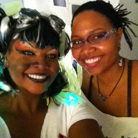 chocosisters's profile picture. A positive art vibe studio