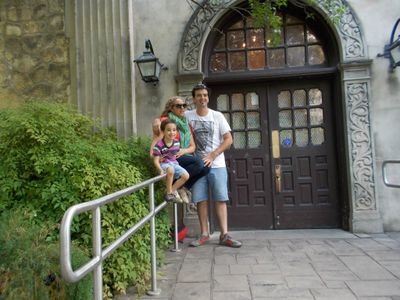 lorebaiz's profile picture. 