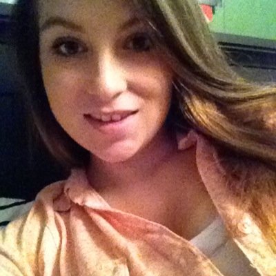 emhenderson14's profile picture. 