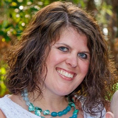 Middle School Teacher, Wife, Mom, Reading Enthusiast, Lifelong Learner, Student, Traveler, Chicago Sports Fan
