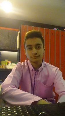 I'm 19 . adorable , living my own life ...TAURUS...wechat id:zack2795