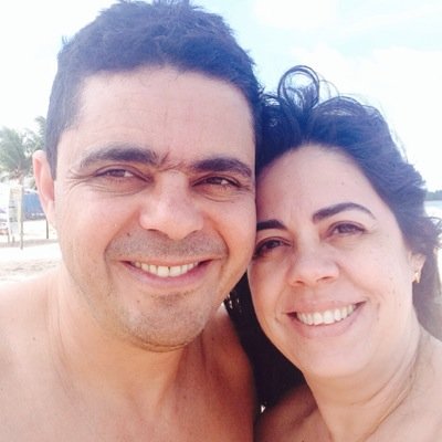 Pastora da Igreja Fonte da Vida. Filha, esposa, mae , arquiteta e  serva do Senhor.