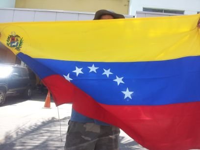 SI QUIERES VOLAR CON LAS ÁGUILAS🦅 NO PICOTEES CON LAS GALLINAS.