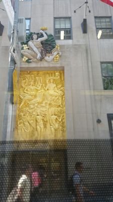 NefeshBehemtith's profile picture. Worship God, but love Mammon
or is it better to worship Mammon and love God?