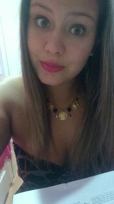 Inconfundível, chata, humilde, palmeirense, aquariana,16 anos,loira dos olhos verdes, futura engenheira civil, São Mateus, zl, São Paulo, Capital, Brasil! ✌