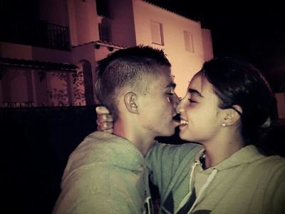 No puedo ser + feliz! Gracias mi vida, gracias por hacer que tenga una gran sonrisa en la cara, gracias por TODO(L) Te amoooo peequeñaaa(LLL) IslaCristina