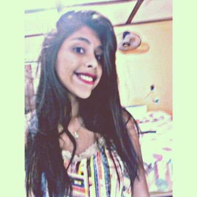 Eu te amo eu, minha prin    ❤ / gab.                            No ♡ da Vic.