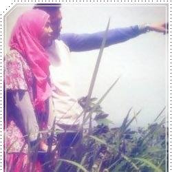 aku ya aku ,tetap menjadi diri sendiri ,, ikutin kata hati selagi gax diharamkan hidup yang bebas asal,,,ttp jgaa diri