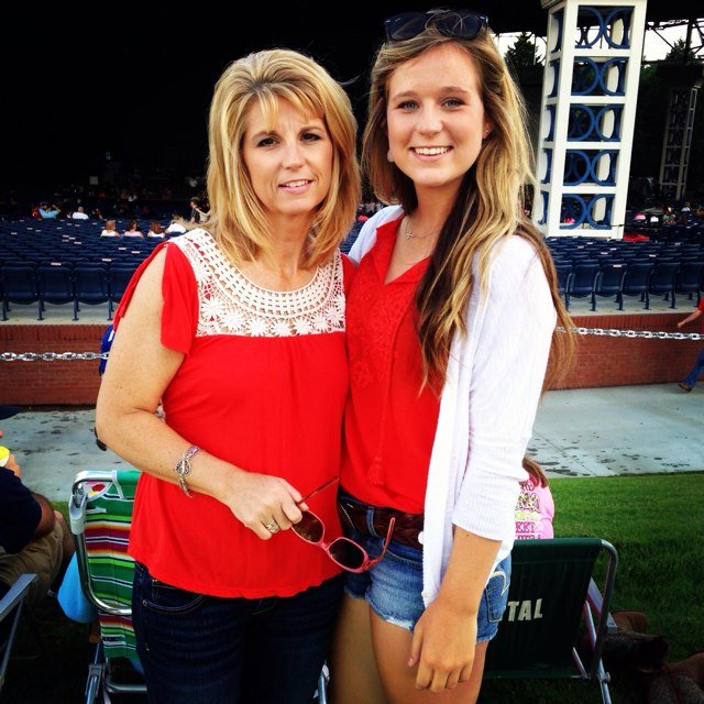 acmorrissss_10's profile picture. 