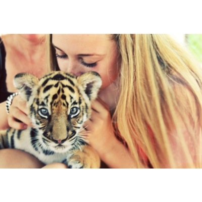 _Deeeemx's profile picture. Can't describe how much i love you @Novanyo