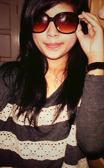 Follow me,..!!
 I'm follow back..¿¿
 
 and just mention..