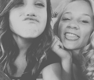 AlandtEmily's profile picture. OTTROOTPBF