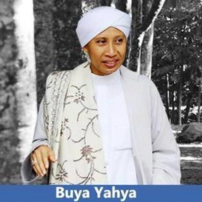 Ummi Fairuz Buya Yahya Artis Viral