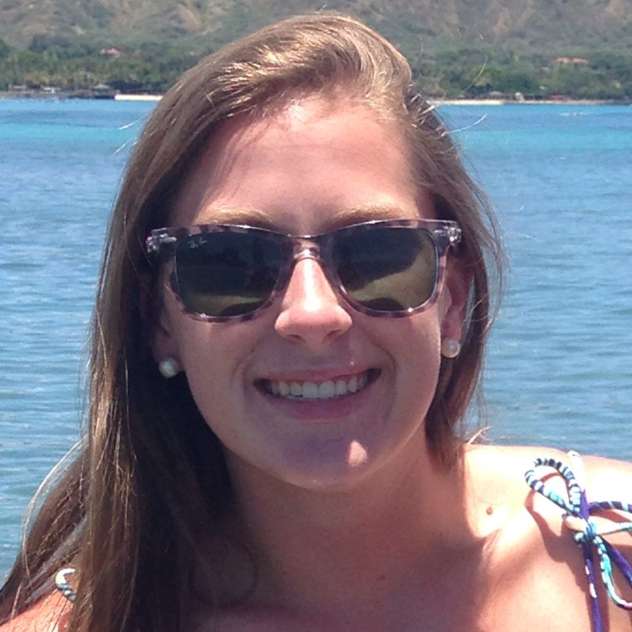 J_clayyyy's profile picture. For the wages of sin is death but the gift of God is eternal life in Christ Jesus our Lord. - Romans 6:23