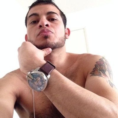hola no busco que me vendan paquetes no me interesa menos esas mamadas de only fan
