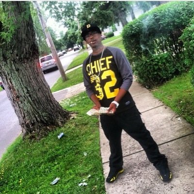 Like Ronnie Bitch  Ah Be Off Da Drugs EverDay Ah pop out On Flee✈ Shit ☝✋✋k