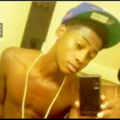 La cali,Westcoast is life venice beach is the shit i come from there born an raised .DONT FUCK WITH ME. 17 with dreams,Young rapper