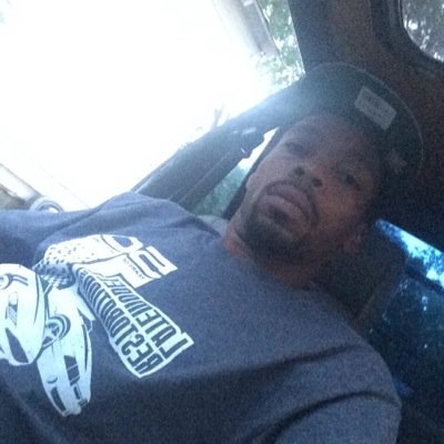 sheltongraves's profile picture. tattoo artist