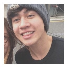 follow @caaalumhoodx because she just gave you a free follow (ask for a fb)
