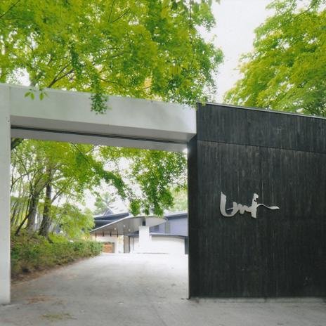 2025年は4月24日~9月23日開館。常設展示『海を渡った画家たち』
※ミュージアムショップのご利用には入館料が必要となります。
問い合わせはこちらへ→info_karuizawa@cosmos.ocn.ne.jp
海画廊のTwitter→@umi_gallery