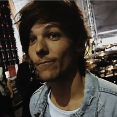 BACK TO @rideslouis lol L0UISNAPBACK IS MY FAVE SOZ