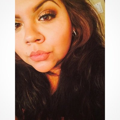 _yesenia93's profile picture. '93