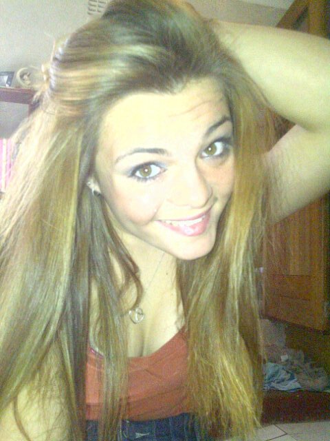 Female. I am currently a student at Hoërskool Wonderboom. I have a passion for beauty and I live to dance.♡