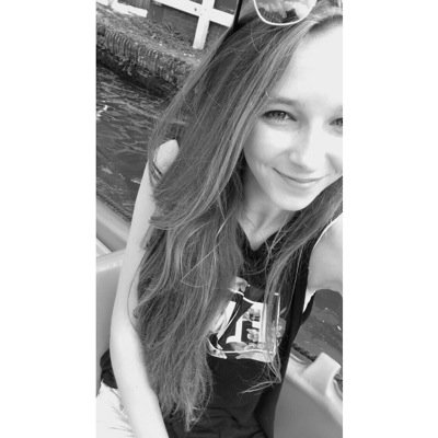 Insta: Nikkiiii_XX