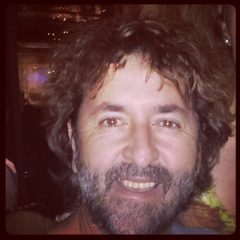 FraneZuvic's profile picture. Chileno-Croata, diestro, Azul, Todo o nada , Perseverancia es la clave, donante, 4 mi número. Que no te lo cuenten, vívelo!!Pásalo bien,pues la vida es corta.