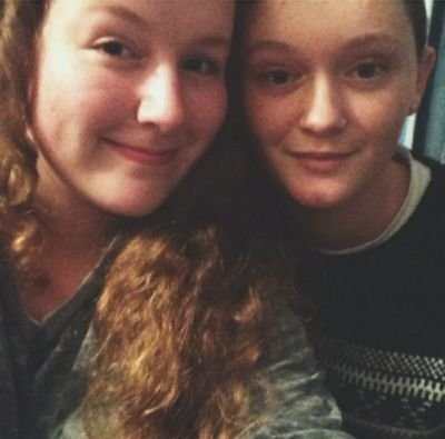Two girls making music in the beautiful country called New Zealand! We are Lilli and Hannah and welcome to our twitter! @LilliDavies & @hannah_bananr