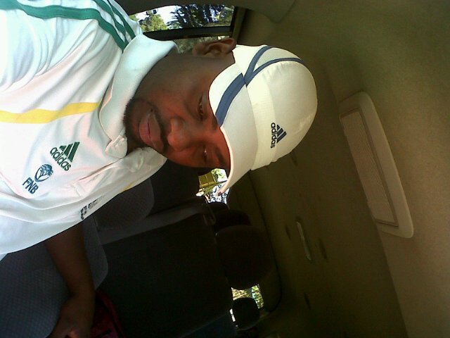 Cool n Calmn person live in Piet Retief (MP) Ukhozi fm listener luv driving around,ST Helena kwaKhothi