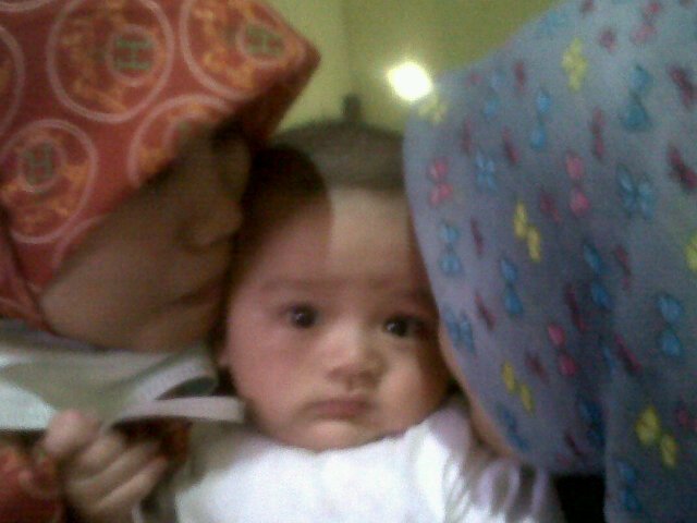 evazulharia's profile picture. MIDWIFERY academy _ 131 _ happines just for my parent|              succes for my future