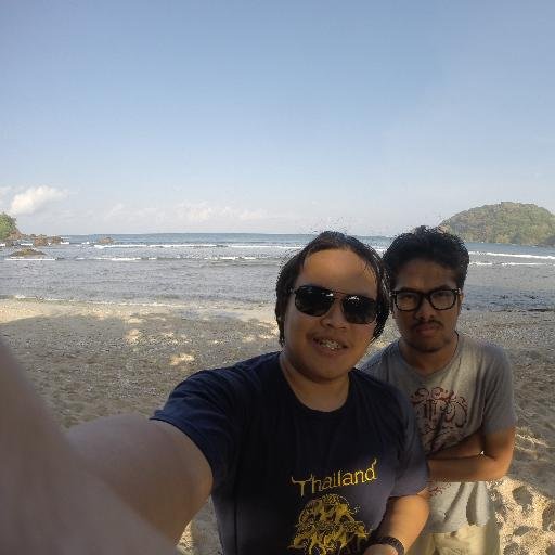 a kind of dreamer and a connoisseurs of petrichor | environmentalist '12 | DUBES Cendana |