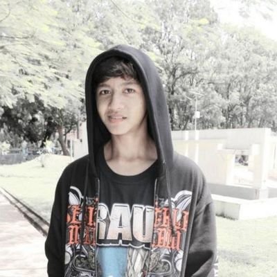 bi 22 yo , tangerang , line dm ajah :) .