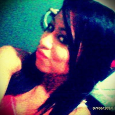 face : juliane douglas