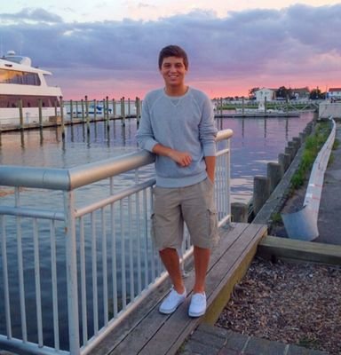 TylerLayne_Fans's profile picture. Huge fan of Tyler Layne