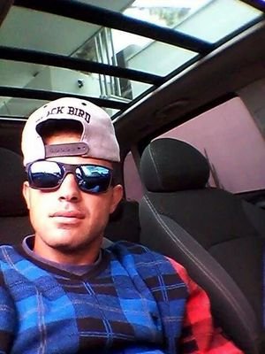 viva por tudo aquilo que voce acredita, morra pela verdade que ti da vida:)