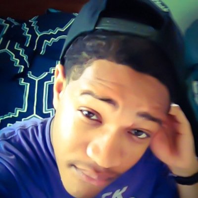 ErraticXGenius's profile picture. Being a nerd is not a trend, it's a lifestyle. Why so serious? #Squarians #HiiiPower
