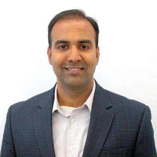 Marketer who loves to be at the intersection of business & technology.