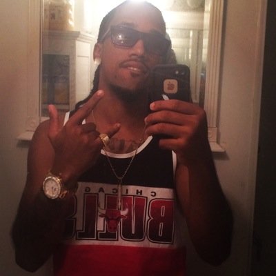 Follow me on instagram - yung_hoodstar
Facebook-Walt Williams

23 from CMD NJ #Single..all about that $$ focused on living life to the fullest..GET DRUNK