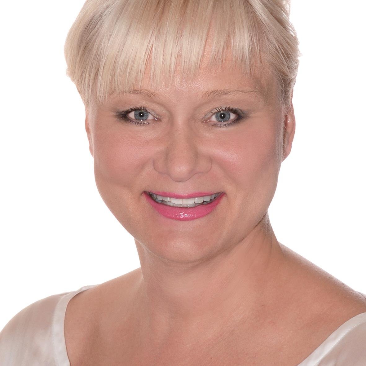 annukkanikola's profile picture. Hallintojohtaja, Konehuone Oy. OP Ryhmän toiminnassa mukana asiakkaana ja hallintohenkilönä. Aktiivisesti asioita seuraava - tilanteen mukaan kantaa ottava.