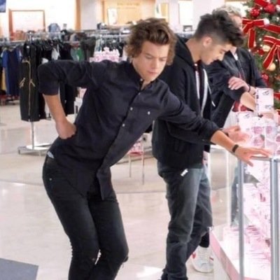Follow new account @OneDFantasy please
