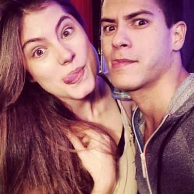 Quem muito te critica no fundo te adimira ✌Segue no instagram @brg_biamello